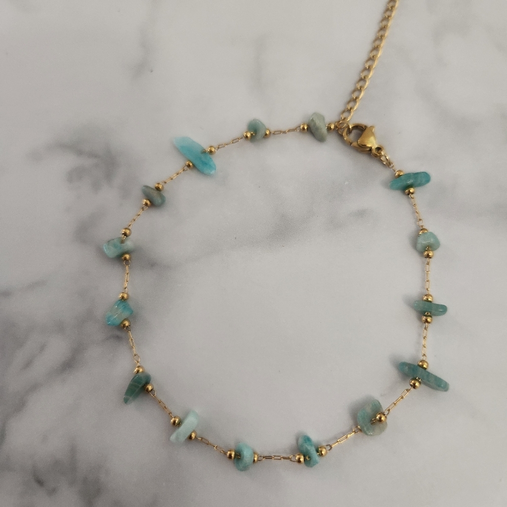 Minimalist Dainty Green Stone Stainless Steel Gold Plated Anklet - Picture 14 of 15